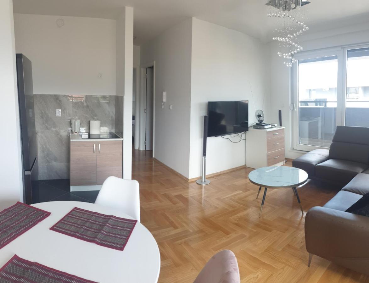 באניה לוקה Apartman Venecija מראה חיצוני תמונה